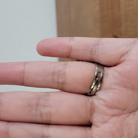 Light Purple/Pink Cluster Ring - Picture 8 of 8